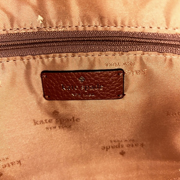 Kate Spade Tan Leather Shoulder Bag with Gold Chain - Picture 6 of 7